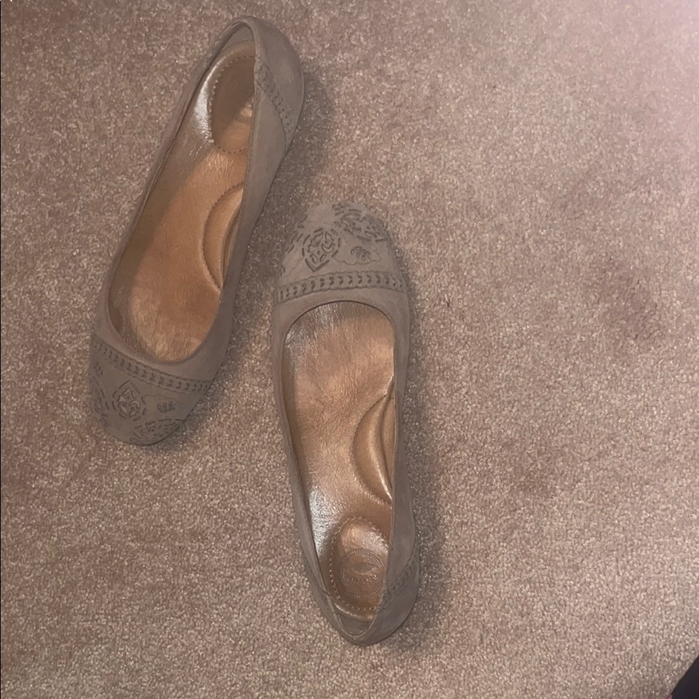 Nurture by Lamaze Gray Flats Comfortable Slip-On Loafers